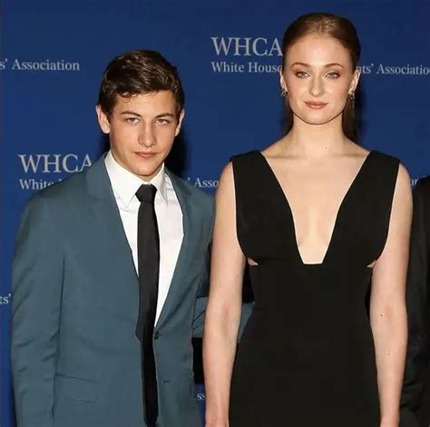 Tye sheridan married  'Zoey 102' Trailer Reveals Logan And Quinn Are Getting Married